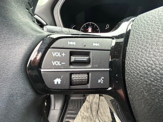 Used 2025 Honda Pilot EX-L image 25