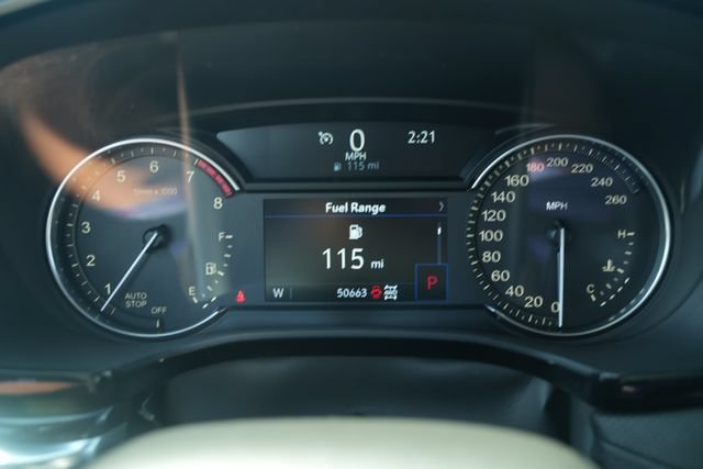 Used 2020 Cadillac XT5 Premium Luxury AWD/4WD image 31