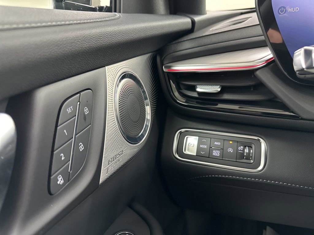 New 2026 Buick Enclave Avenir w/ Super Cruise Package image 38