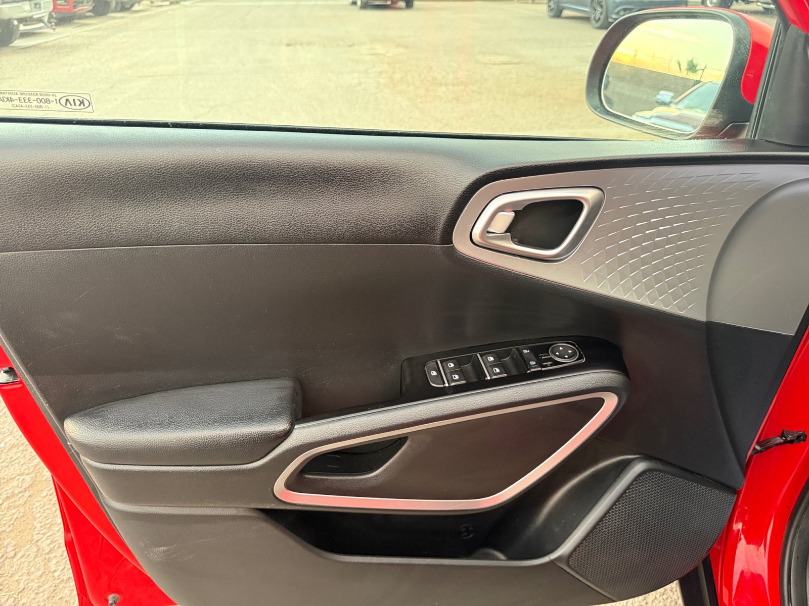 Used 2021 Kia Soul LX FWD image 12