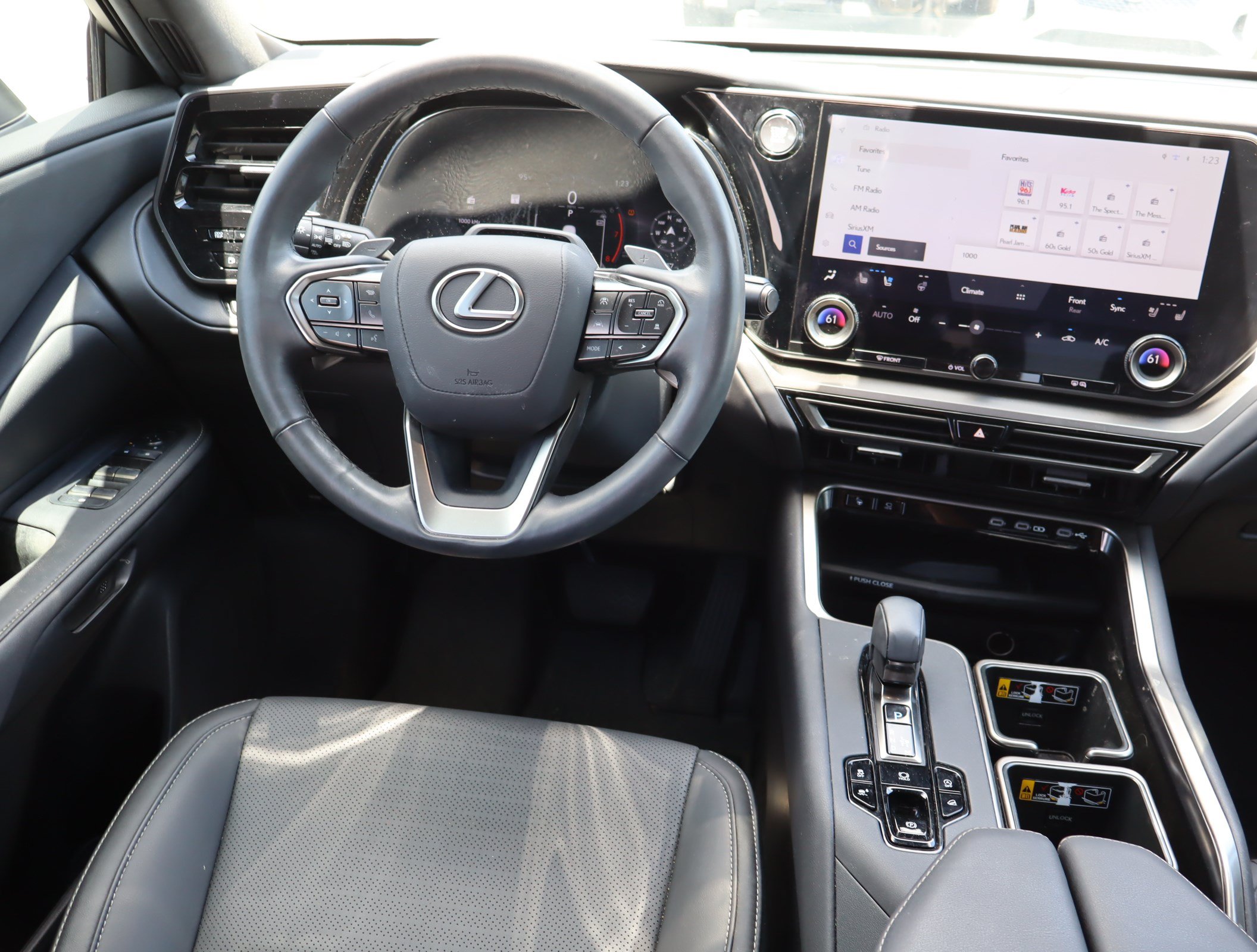 Used 2024 Lexus TX 350 AWD w/ Captains Chair Package image 15
