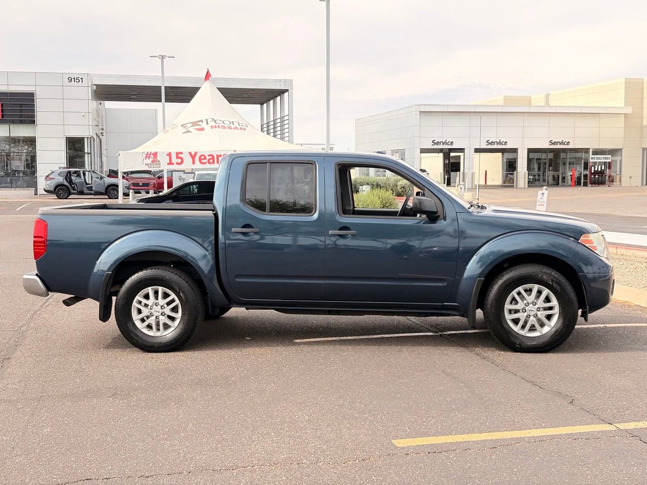 Used 2018 Nissan Frontier SV RWD image 7