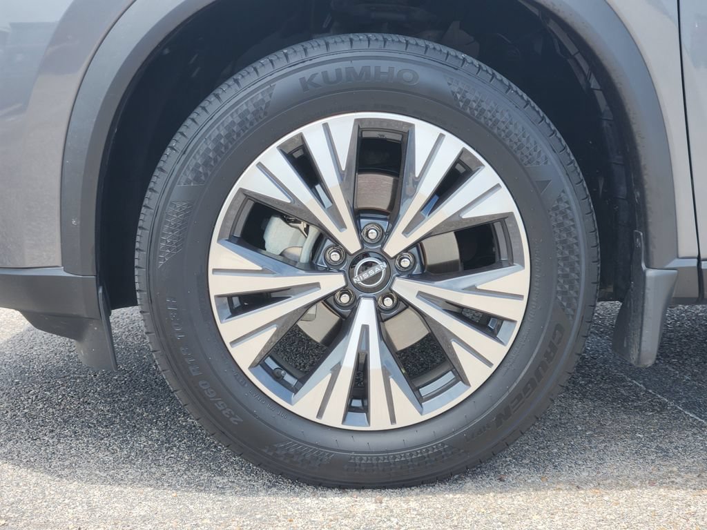 Used 2023 Nissan Rogue SV w/ SV Premium B Package FWD image 7