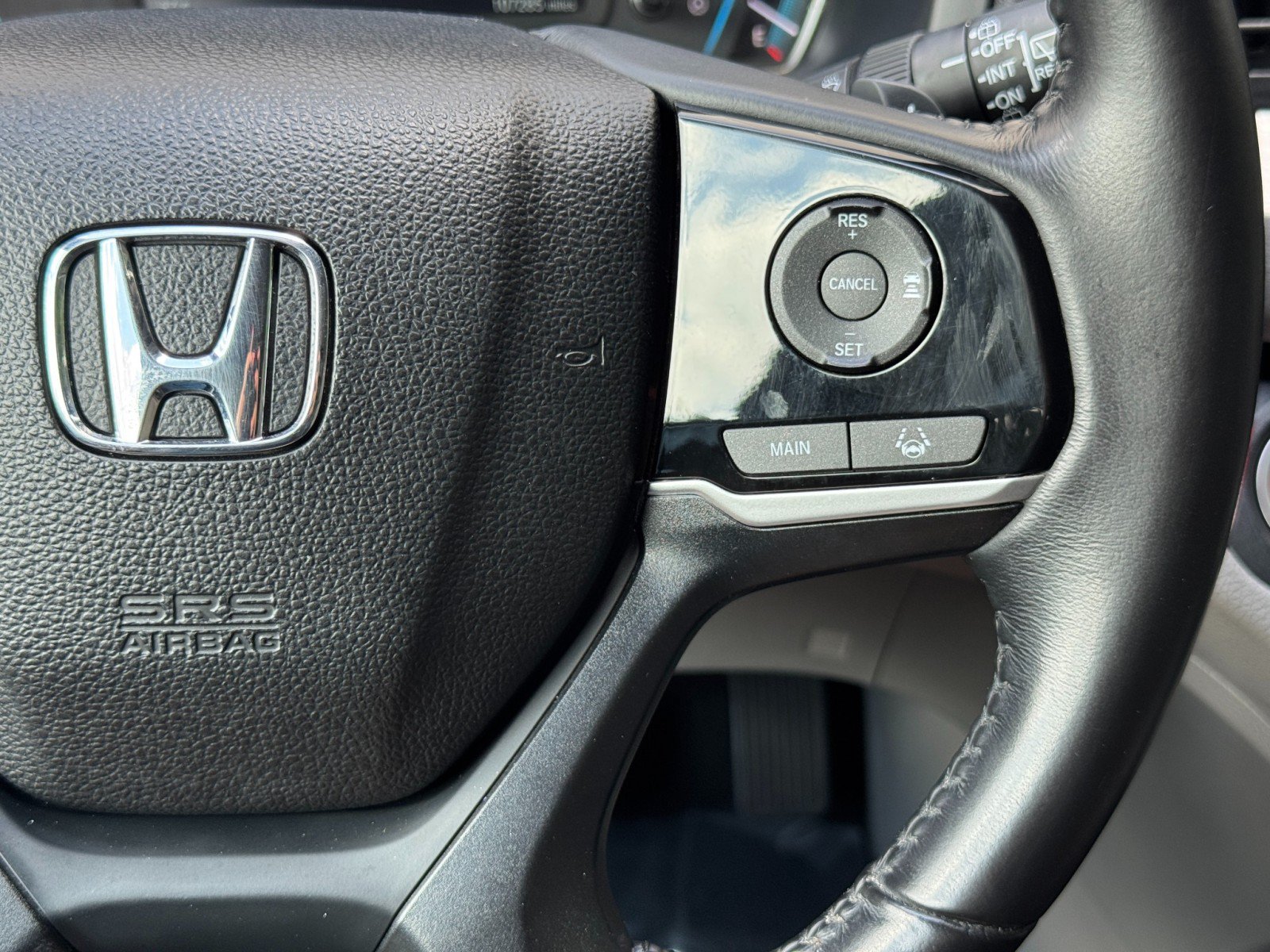 Used 2018 Honda Odyssey EX-L image 22