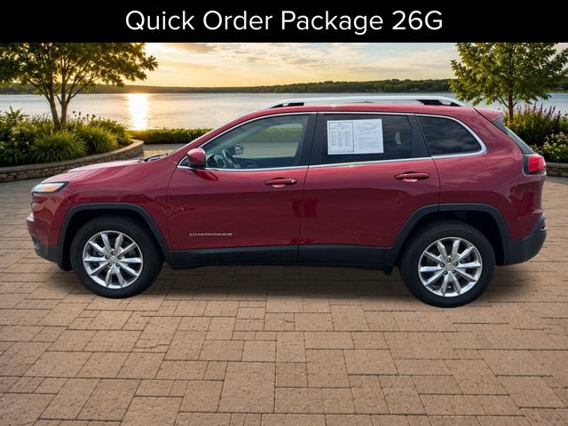 Used 2015 Jeep Cherokee Limited w/ Luxury Group AWD/4WD image 4