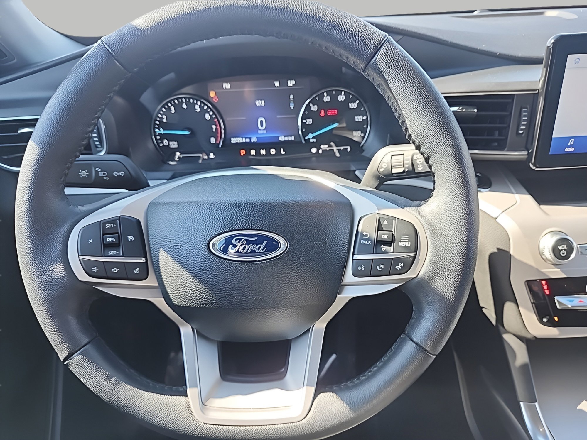 Certified 2023 Ford Explorer XLT w/ Equipment Group 202A image 22