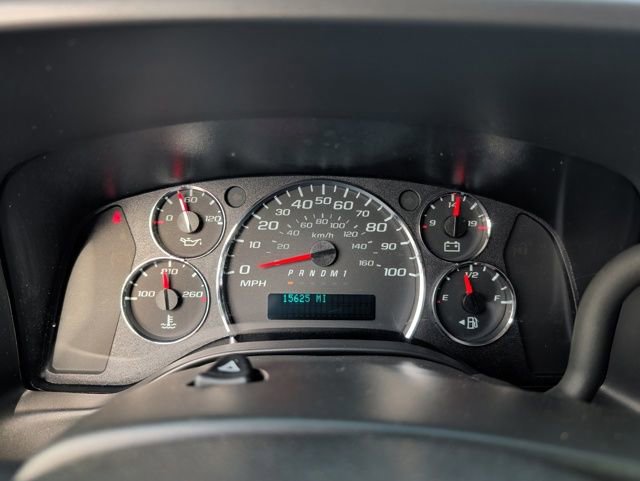 Used 2024 GMC Savana 2500 w/ Driver Convenience Package image 17