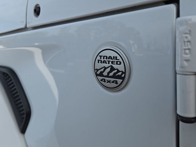 Used 2021 Jeep Wrangler Unlimited Sahara w/ Dual Top Group image 36