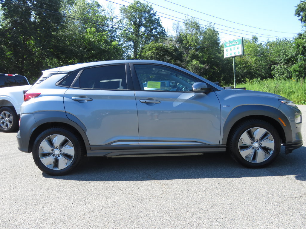 Used 2019 Hyundai Kona Limited w/ Cargo Package FWD image 4