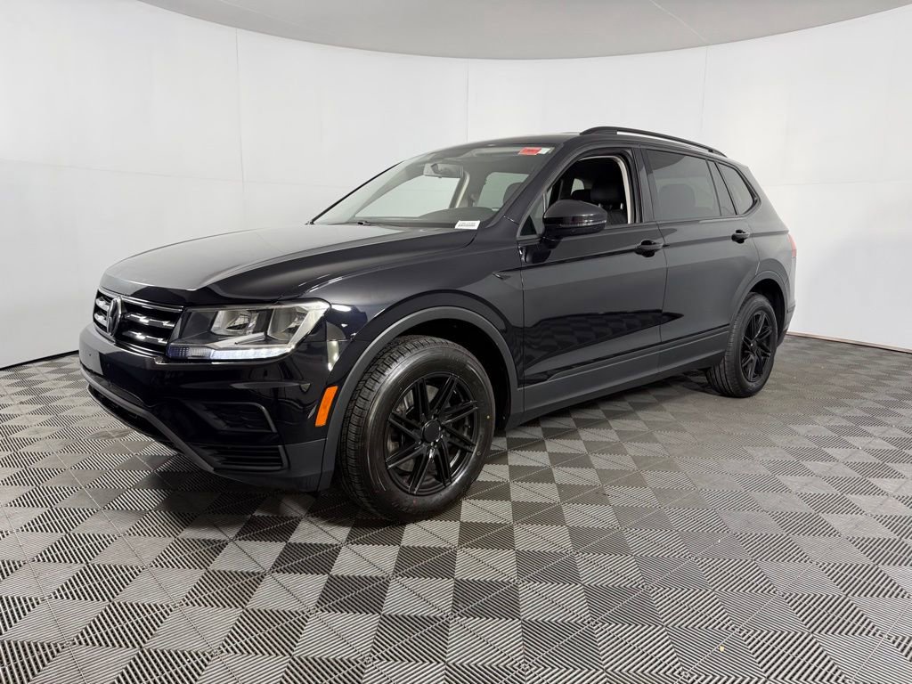 Used 2018 Volkswagen Tiguan S FWD image 3