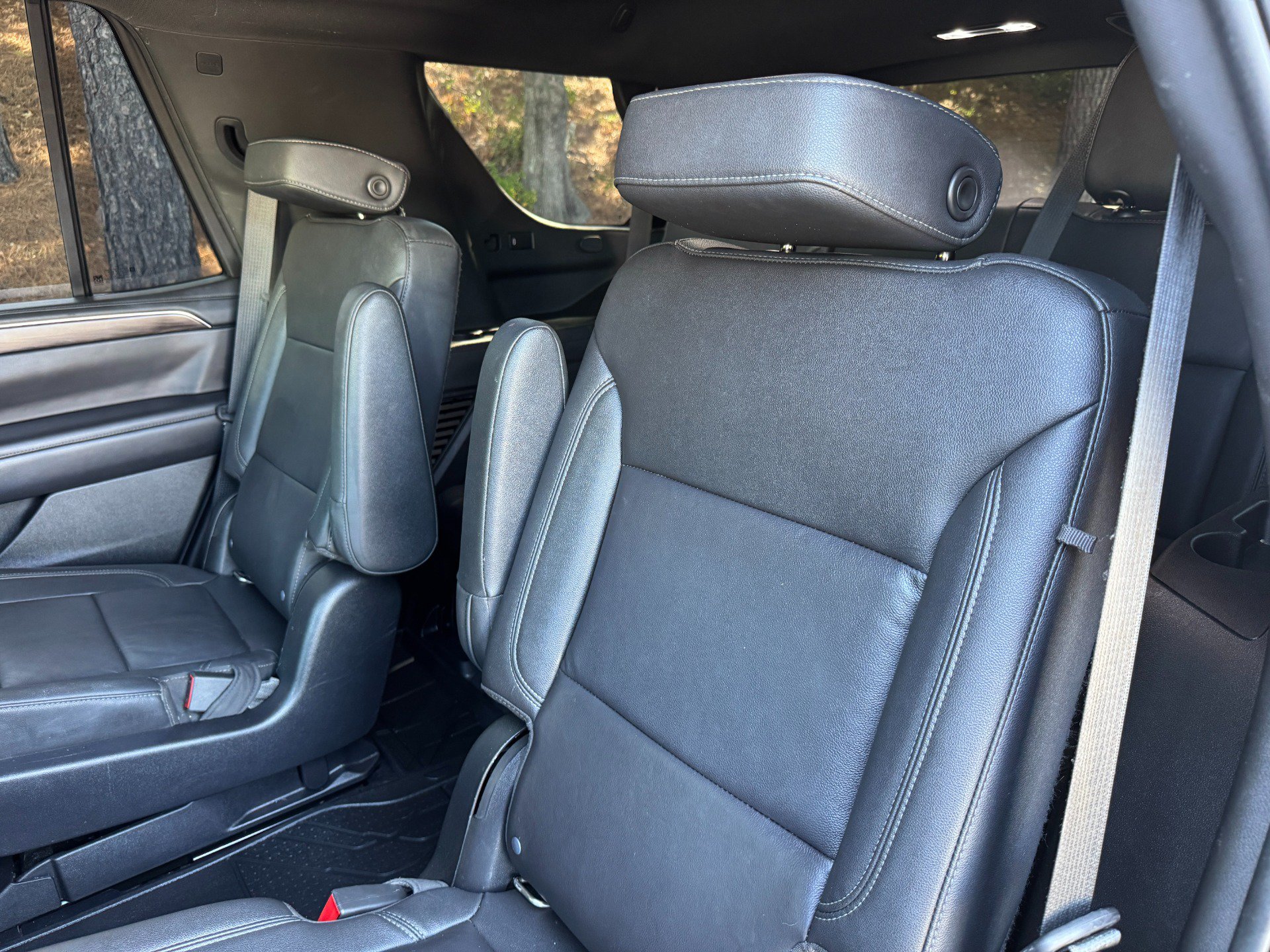 Used 2022 Chevrolet Tahoe LT AWD/4WD image 52