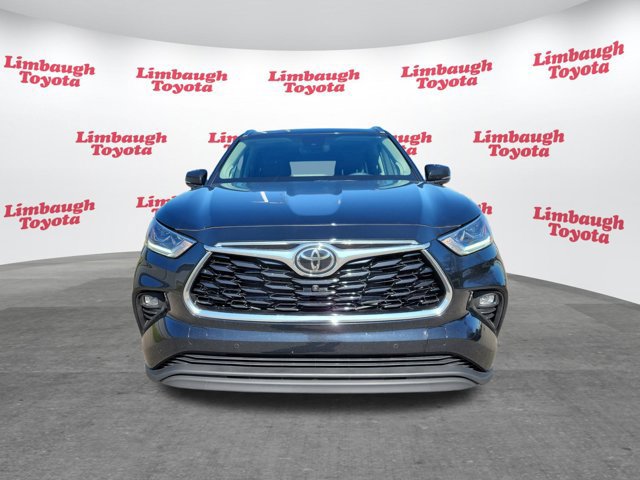 Used 2026 Toyota Highlander Limited image 24