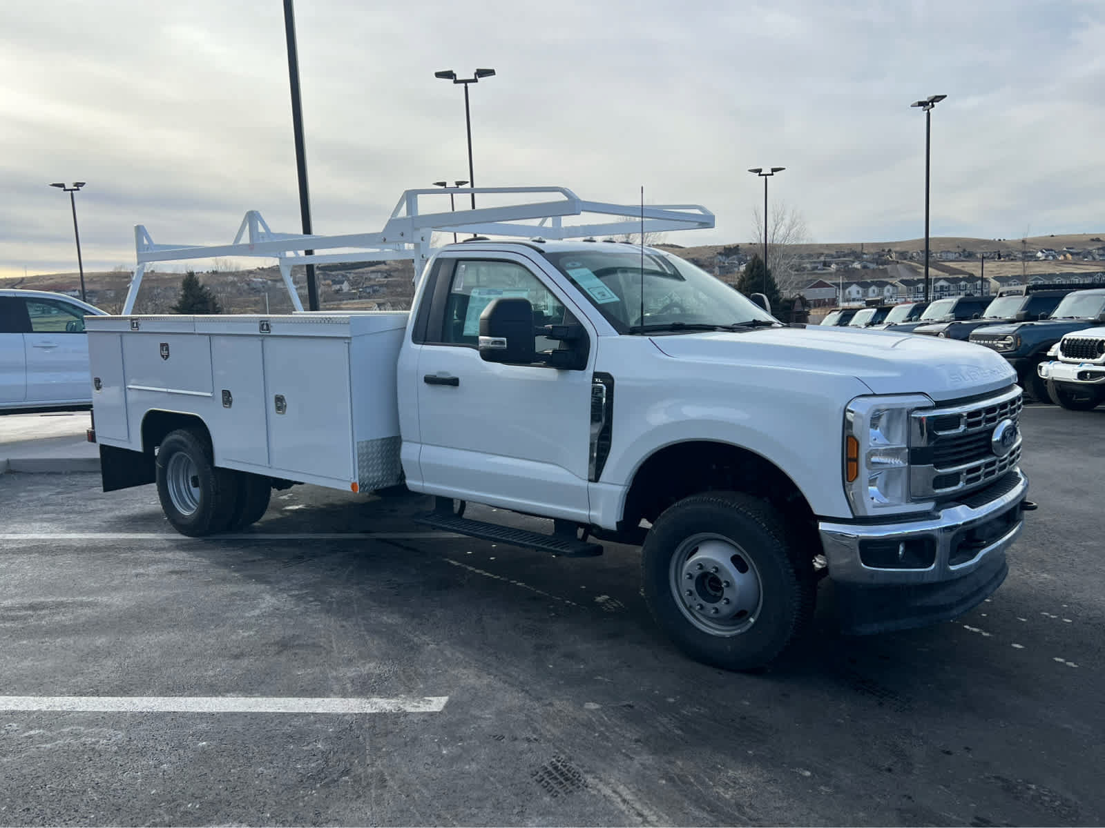 New 2025 Ford F350 XL w/ XL Chrome Package AWD/4WD image 5