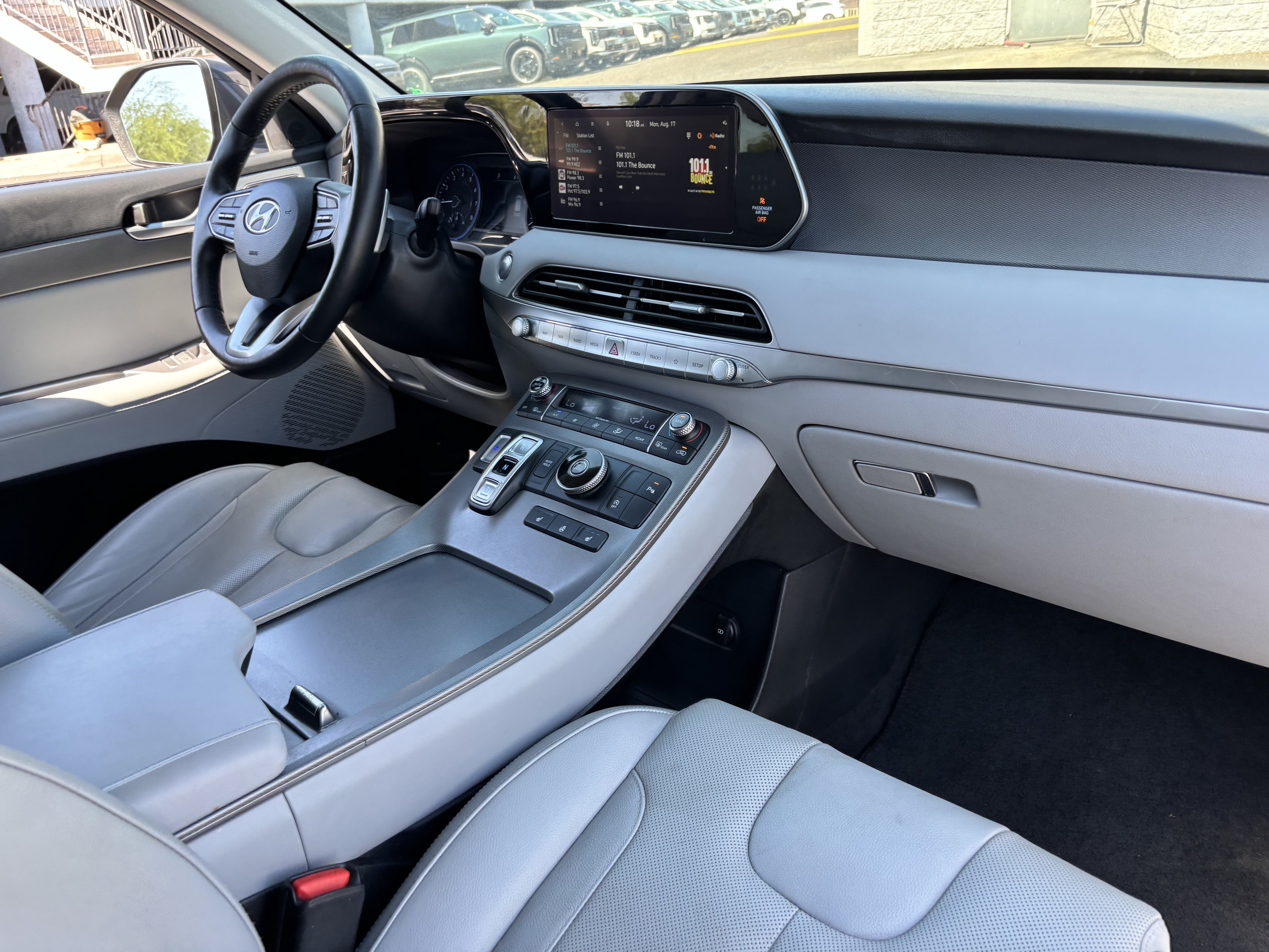 Used 2021 Hyundai Palisade SEL FWD image 10