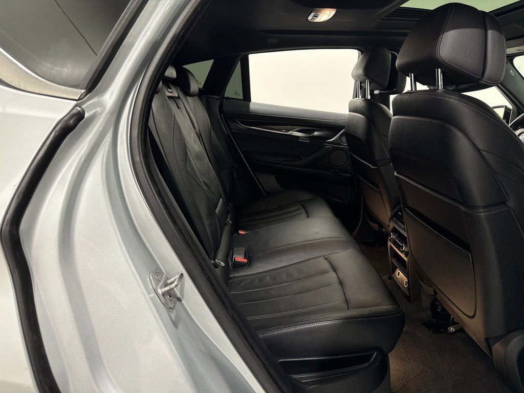 Used 2018 BMW X6 sDrive35i w/ Driving Assistance Package image 22