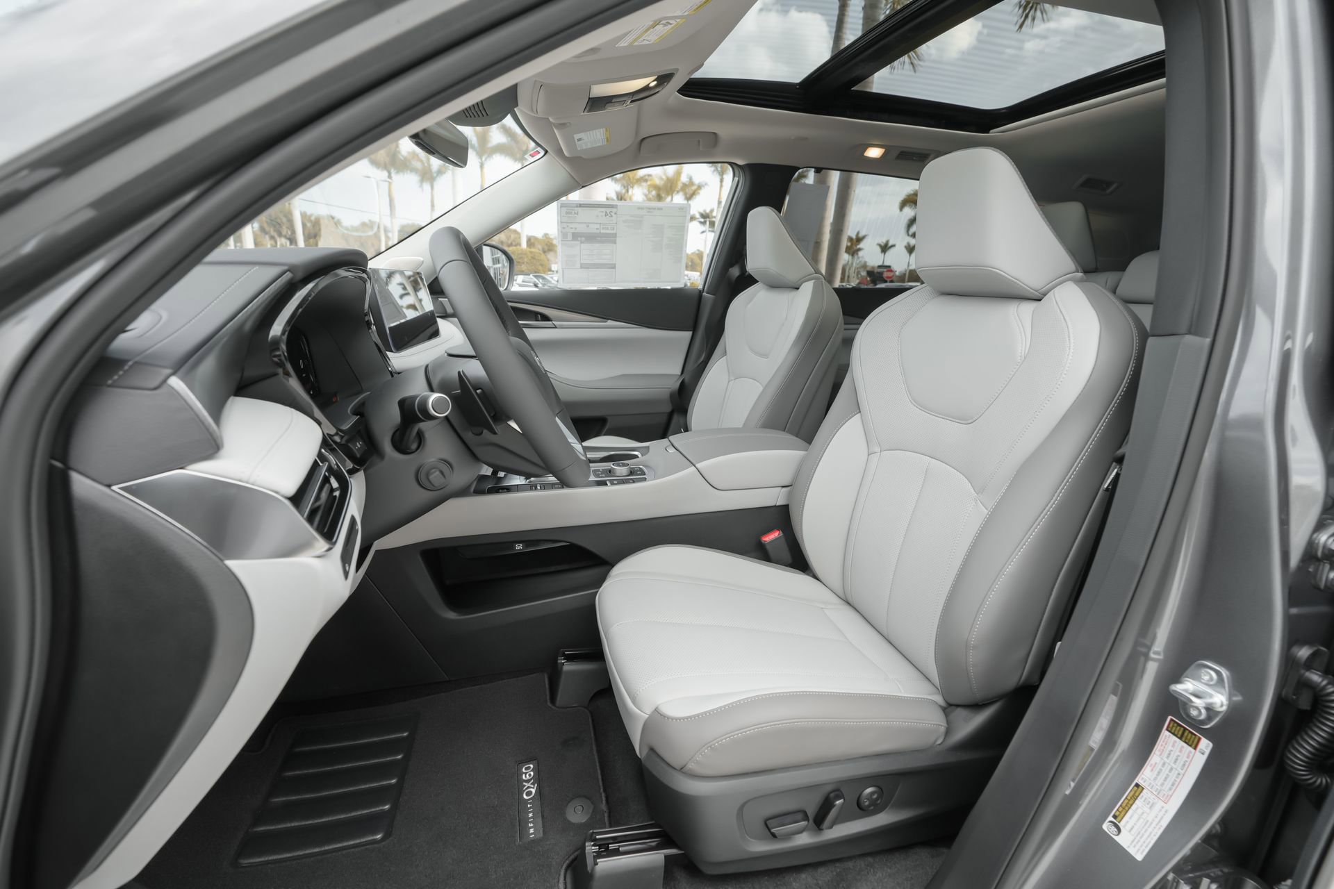 New 2026 INFINITI QX60 Luxe w/ Cargo Package image 6