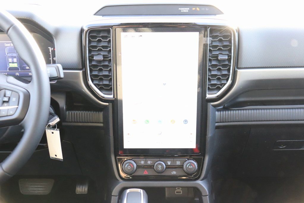 New 2025 Ford Ranger XLT w/ Equipment Group 301A High image 19
