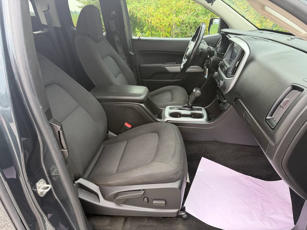 Used 2018 Chevrolet Colorado LT w/ LT Convenience Package AWD/4WD image 29