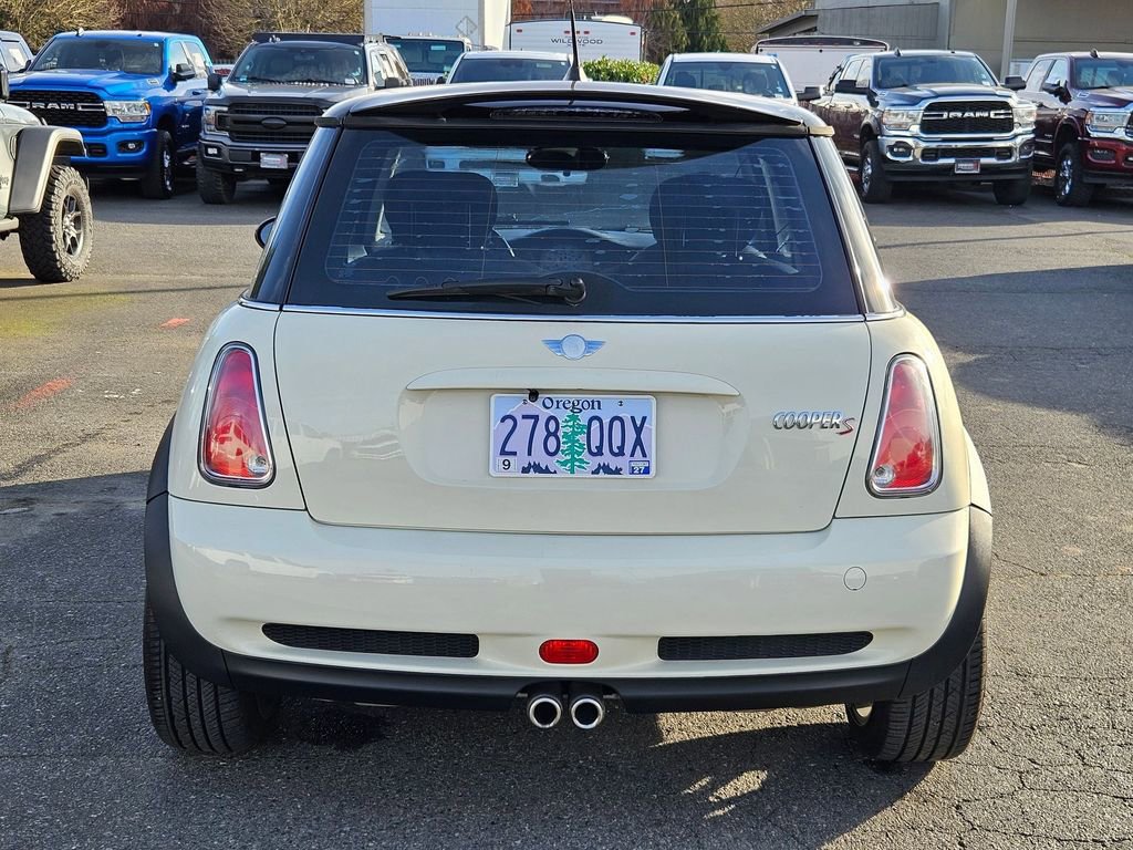 Used 2006 MINI Cooper S FWD image 6