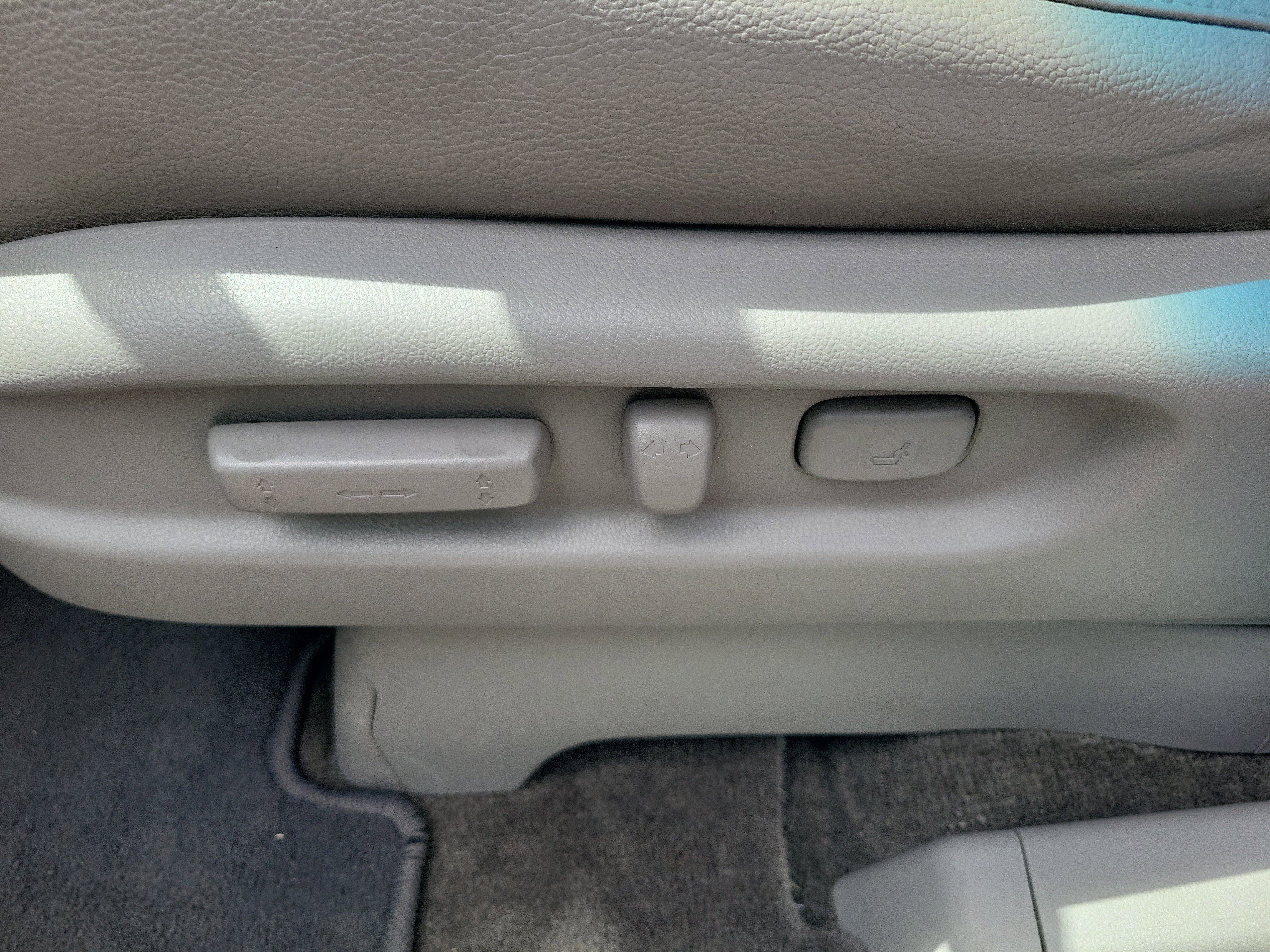 Used 2013 Honda Odyssey EX-L image 42