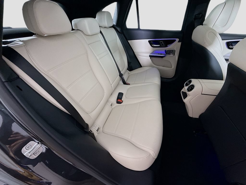 New 2026 Mercedes-Benz GLC 300 4MATIC image 28