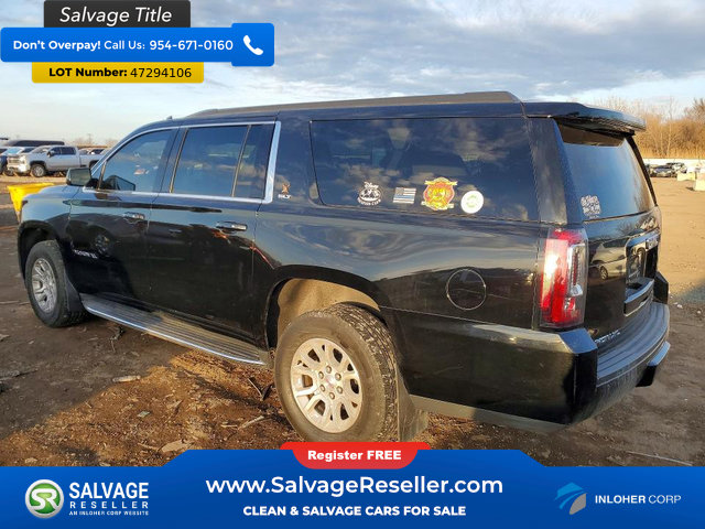 Used 2020 GMC Yukon XL SLT w/ Open Road Package image 3