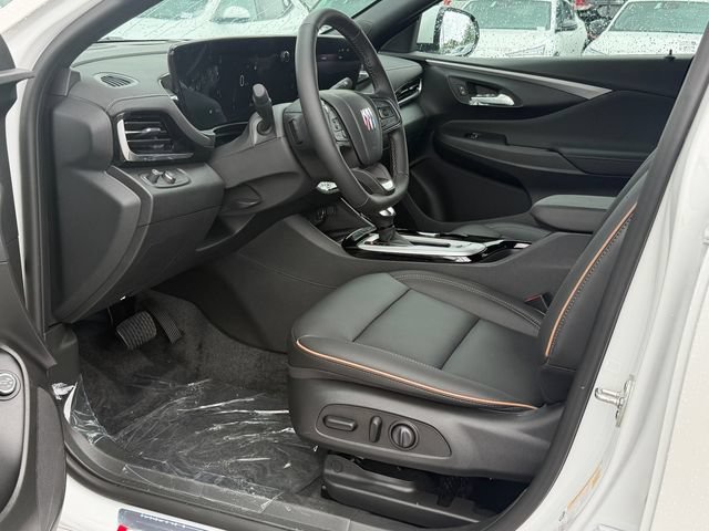 New 2026 Buick Envista Avenir FWD image 13