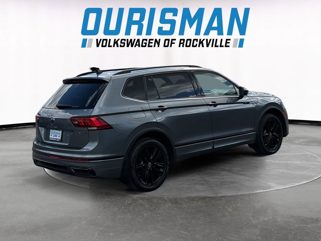 Used 2022 Volkswagen Tiguan SE R-Line AWD/4WD image 6