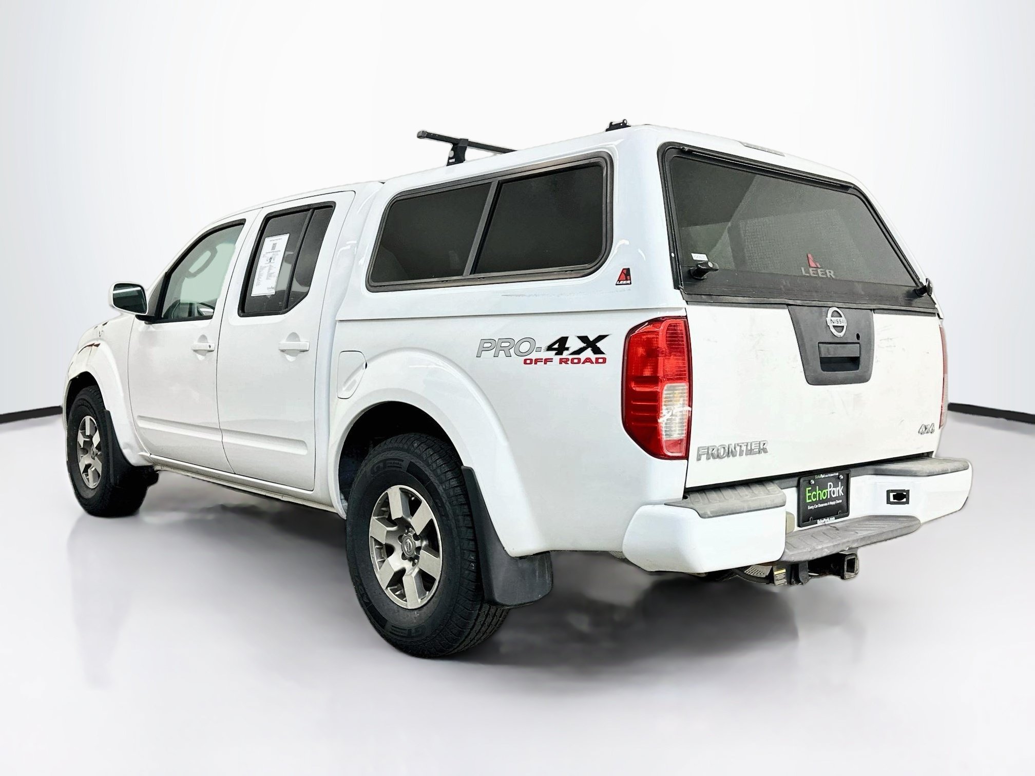 Used 2009 Nissan Frontier PRO-4X w/ Pro-4x Value Truck Pkg AWD/4WD image 5
