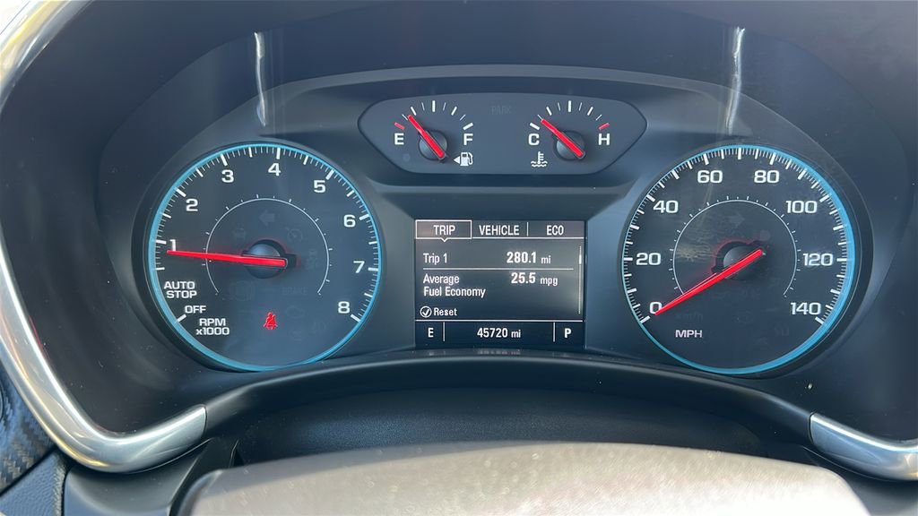 Used 2018 Chevrolet Equinox LT image 14