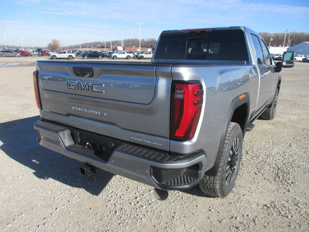 New 2026 GMC Sierra 2500 Denali Ultimate image 5