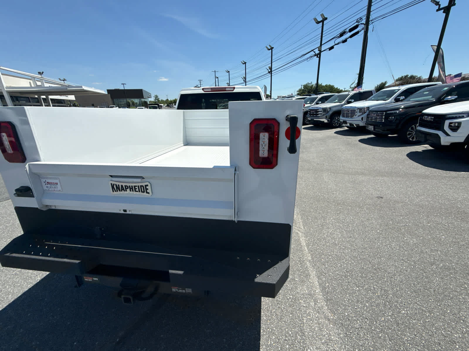 New 2026 GMC Sierra 3500 SLE w/ SLE Convenience Package AWD/4WD image 18