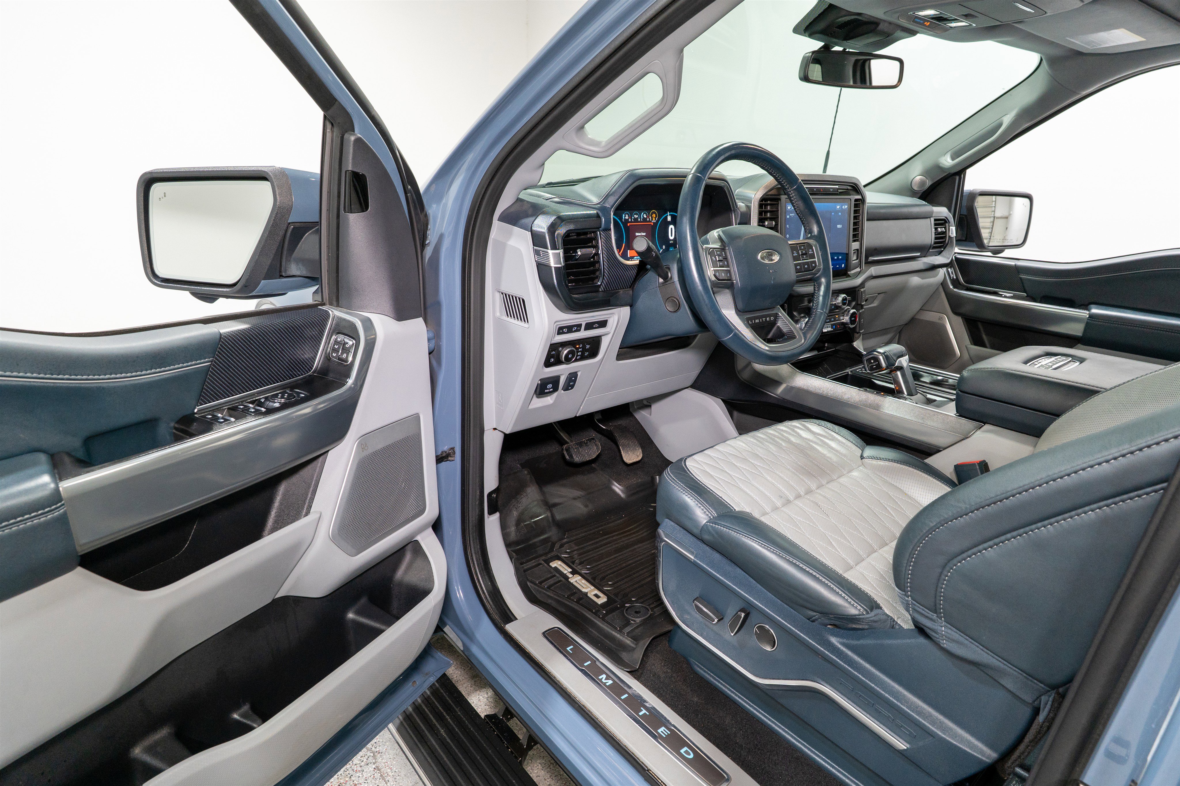Used 2023 Ford F150 Limited AWD/4WD image 14
