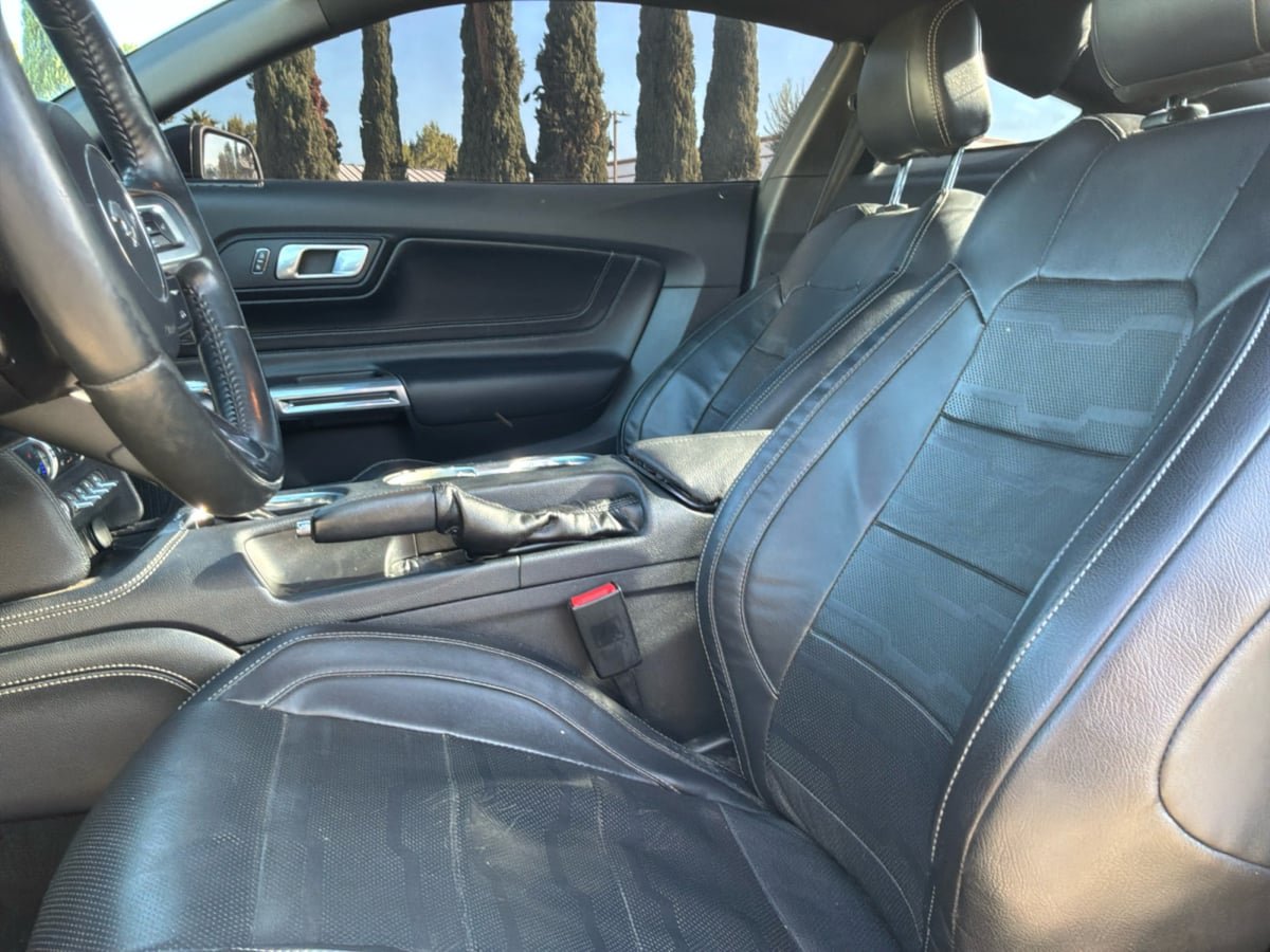 Used 2018 Ford Mustang GT Premium w/ GT Performance Package RWD image 18