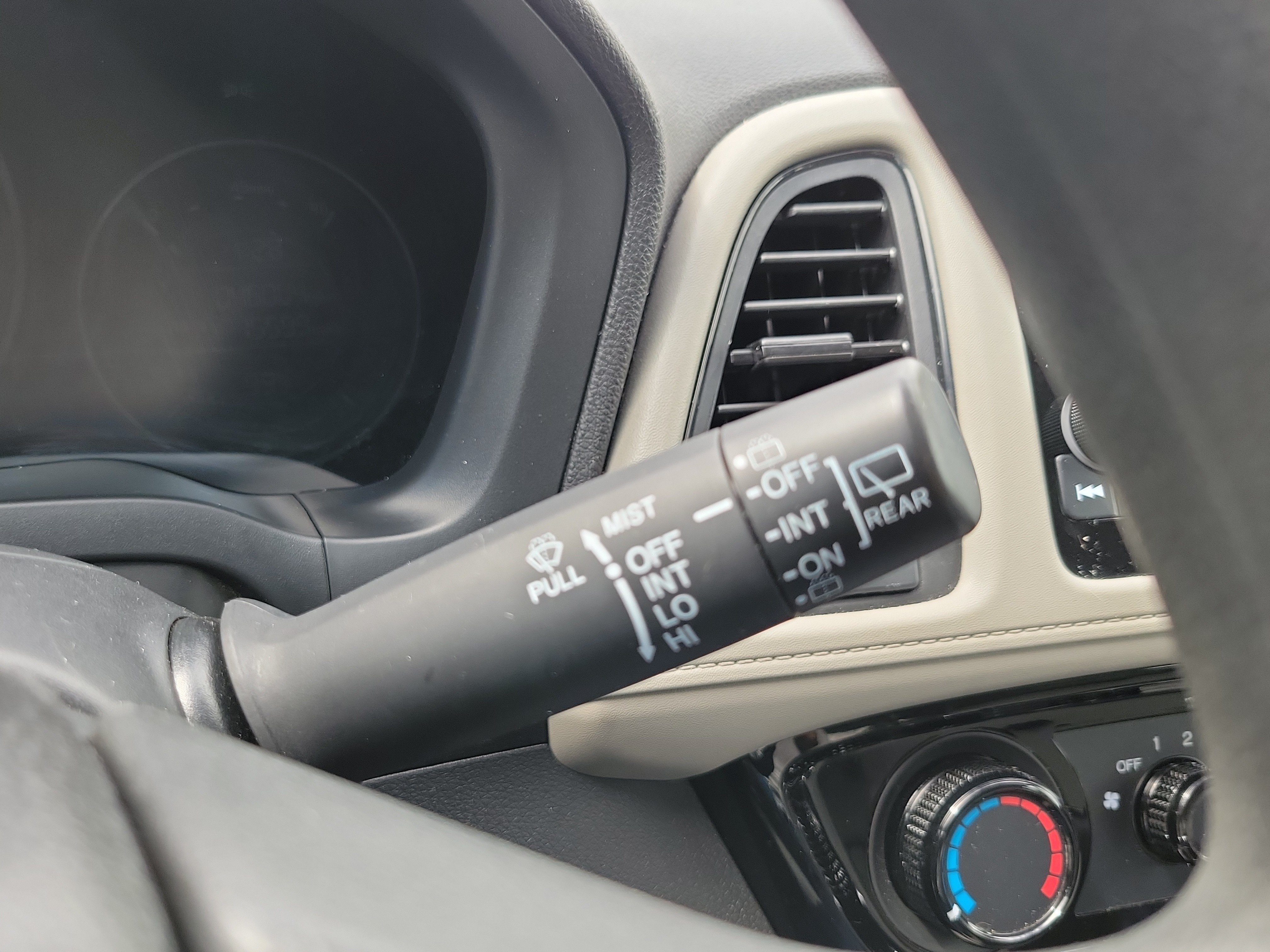Certified 2022 Honda HR-V LX image 24