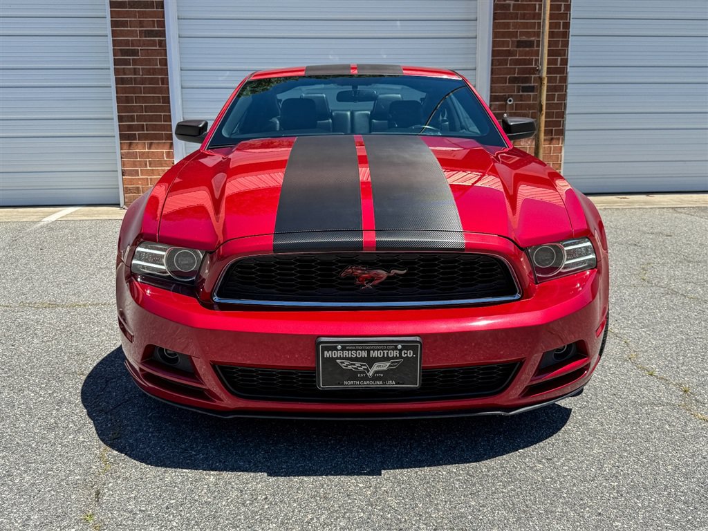 Used 2013 Ford Mustang Coupe RWD image 10