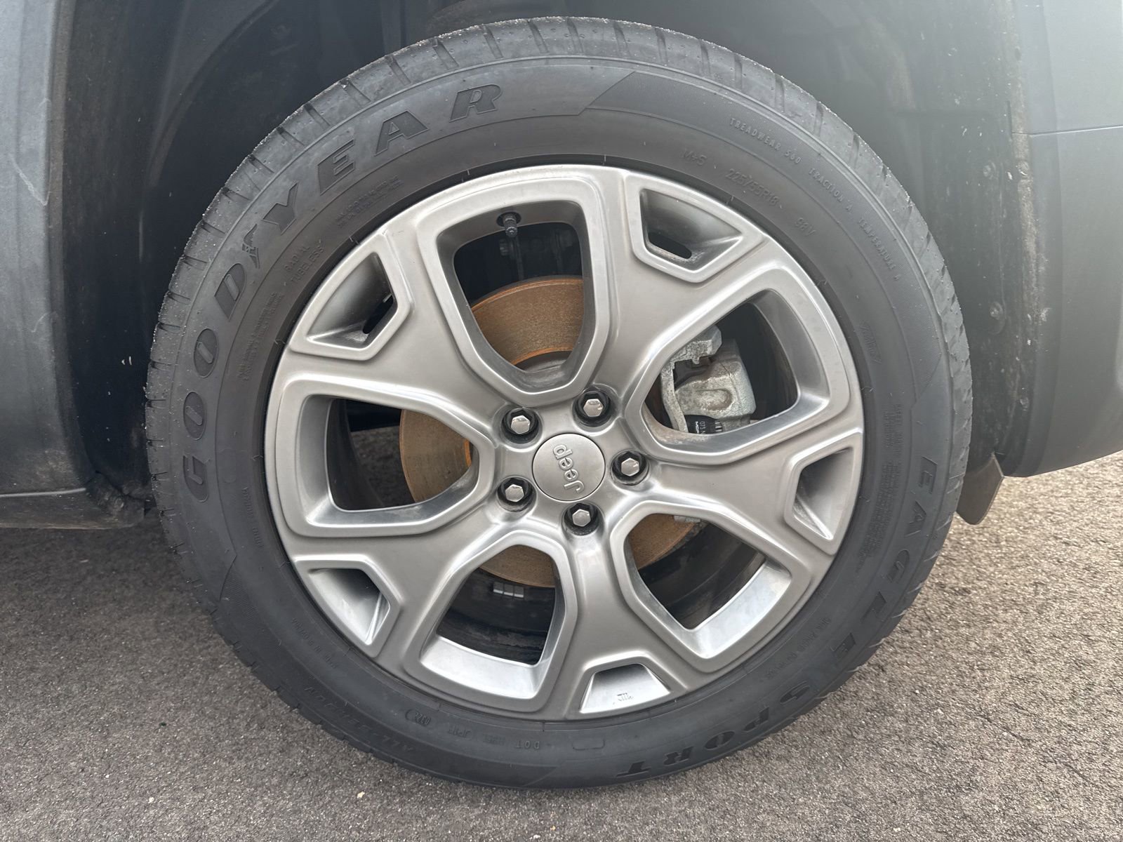 Used 2022 Jeep Renegade Limited image 9