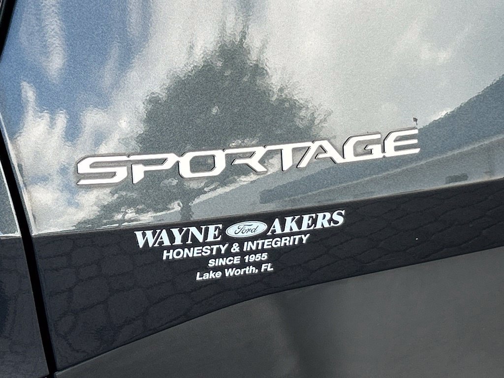 Used 2023 Kia Sportage X-Line w/ X-Line Premium Package AWD/4WD image 22