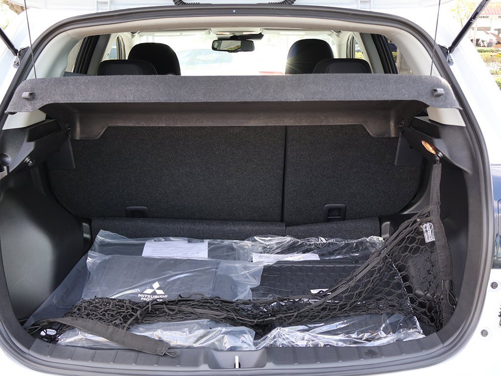 New 2025 Mitsubishi Outlander Sport ES image 17