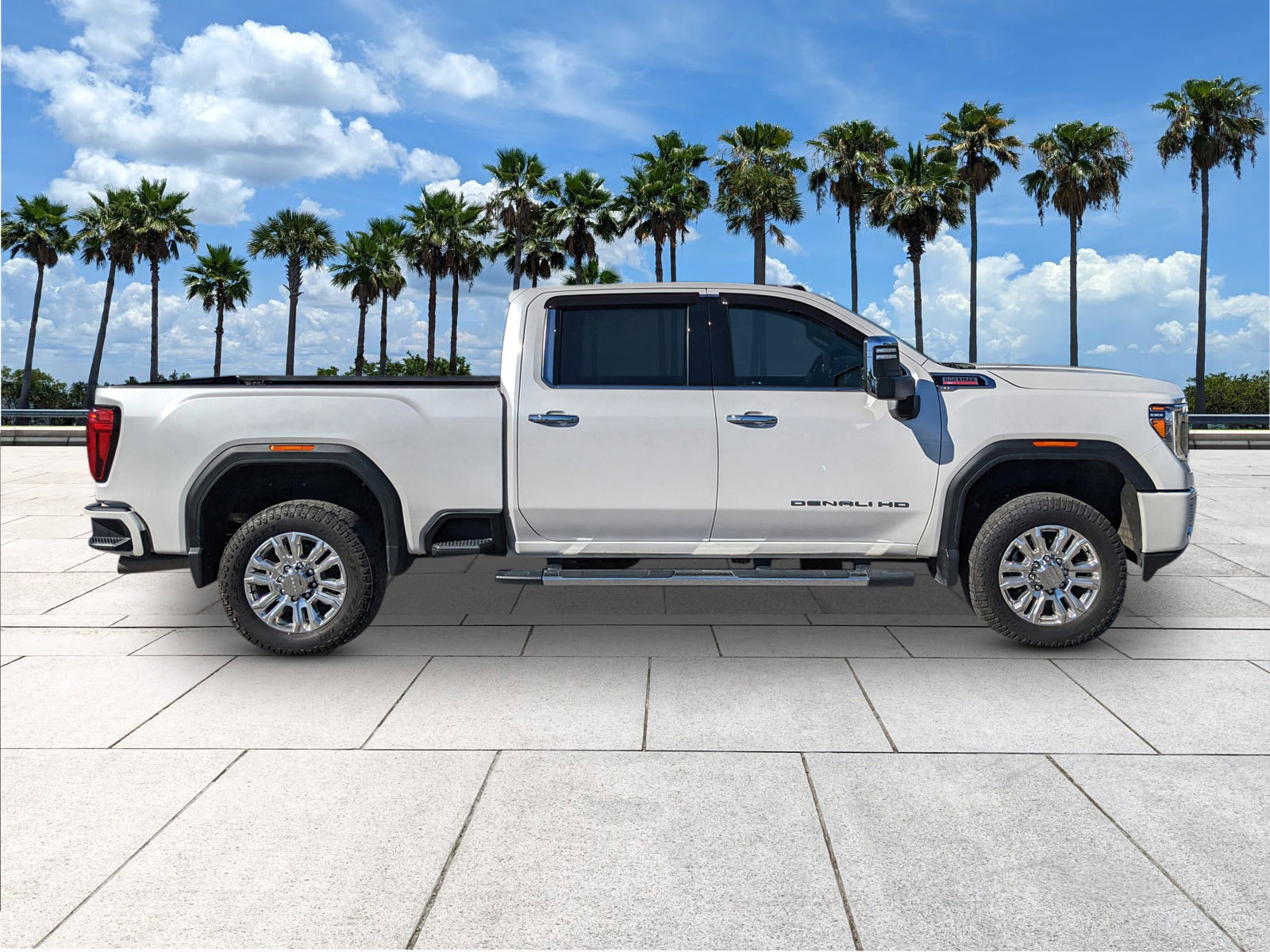 Used 2022 GMC Sierra 2500 Denali image 9