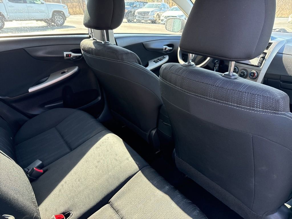 Used 2013 Toyota Corolla S w/ Premium Pkg image 25