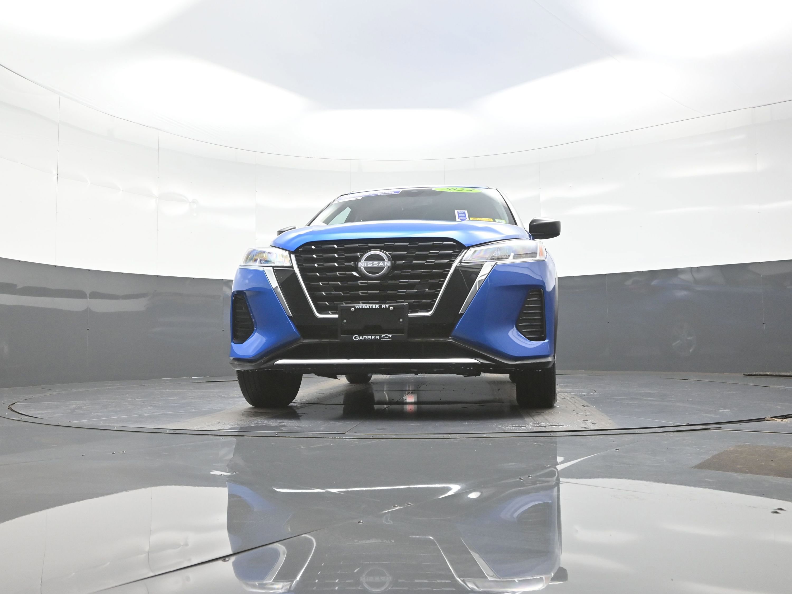 Used 2024 Nissan Kicks S w/ Interior Electronics Package image 10