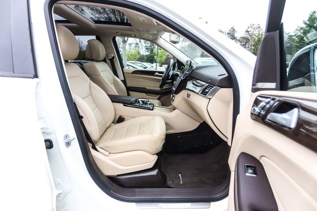 Used 2018 Mercedes-Benz GLE 43 AMG 4MATIC image 42