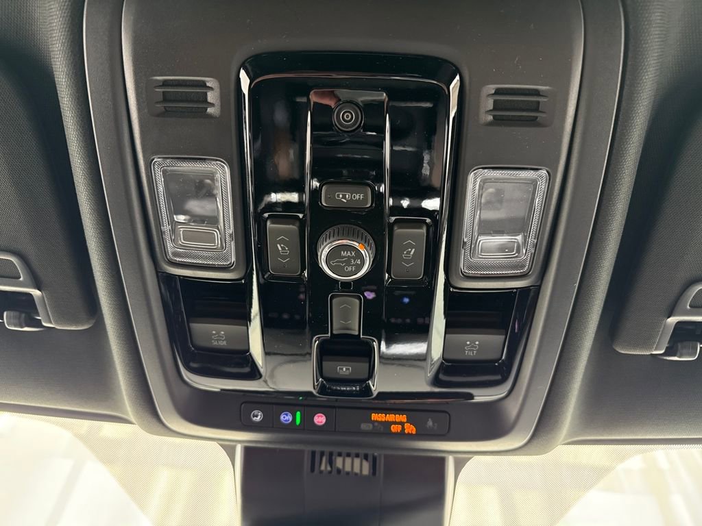 New 2026 GMC Yukon Denali w/ Sun & Power Step Package image 40