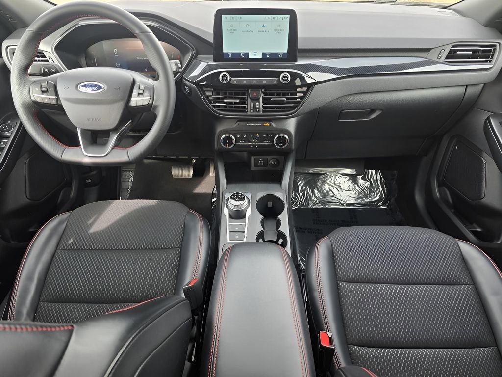 Used 2025 Ford Escape ST-Line image 25