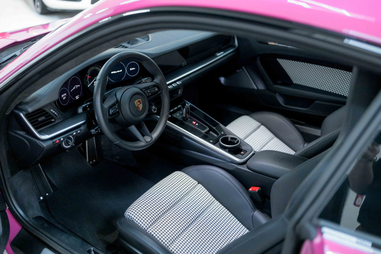 Used 2024 Porsche 911 Turbo image 2