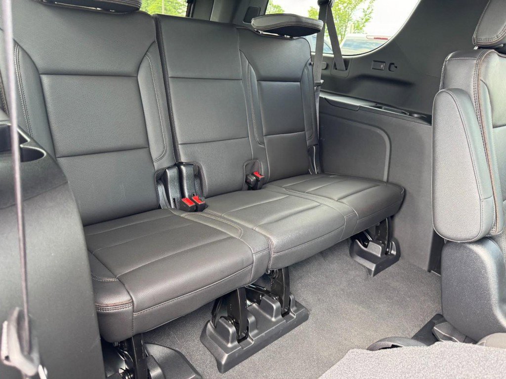 Certified 2021 Chevrolet Suburban High Country AWD/4WD image 11
