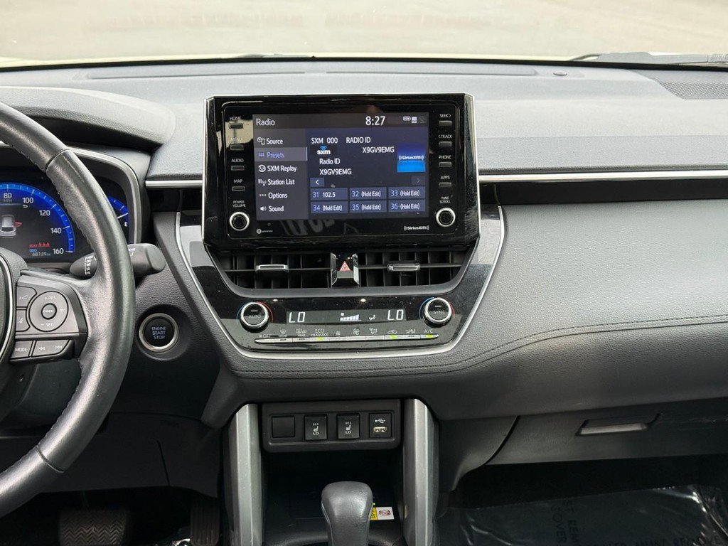 Certified 2022 Toyota Corolla Cross XLE w/ Convenience Package image 15