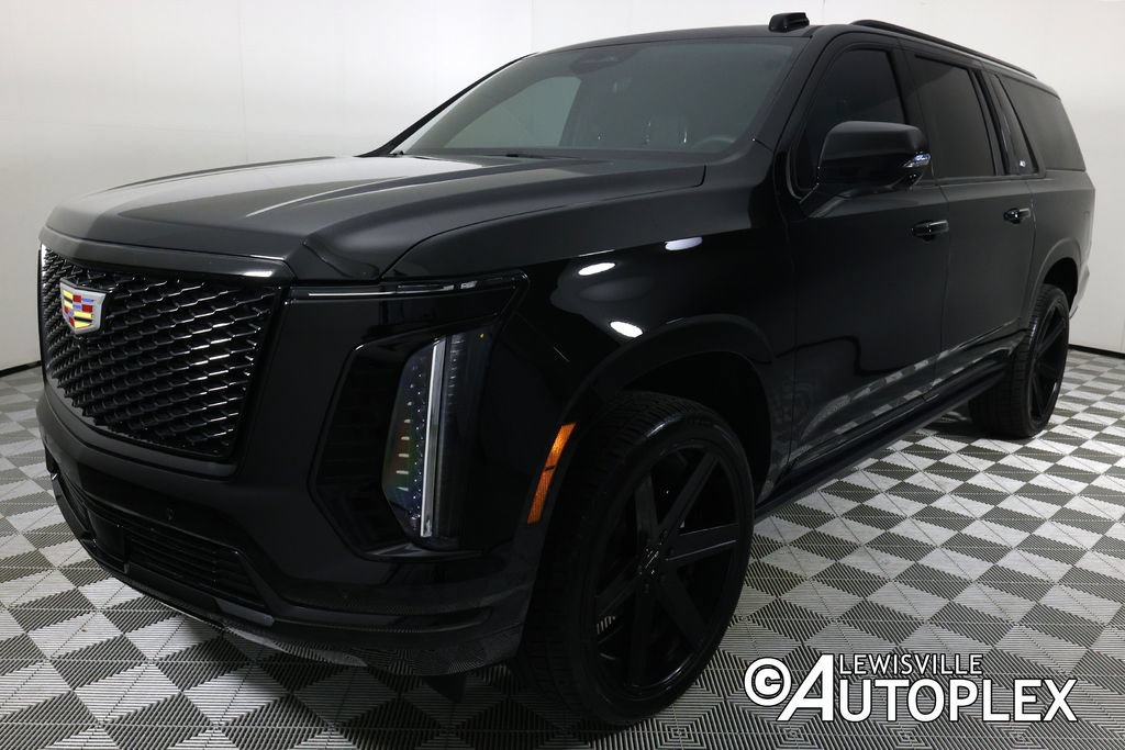 Used 2025 Cadillac Escalade ESV Sport AWD/4WD image 9