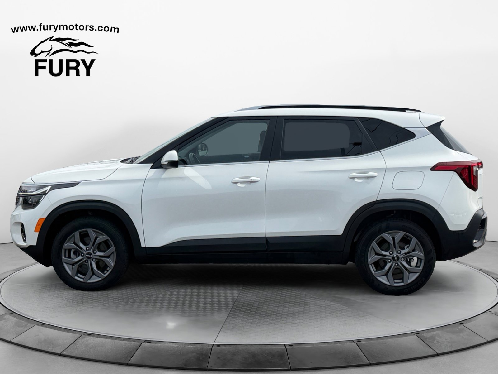 Used 2024 Kia Seltos S AWD/4WD image 9